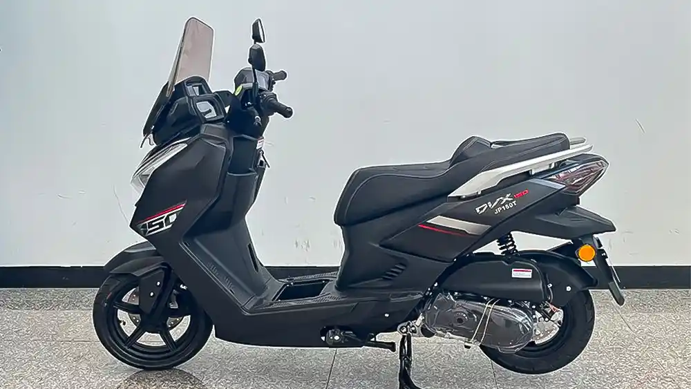 Skutik Baru Murah Jialing Jiapeng S5 Mulai Rp 14 Jutaan, Kembaran XMAX Tapi Versi Mini! 2 Jialing, Jiapeng, Jialing Jiapeng S5, Jiapeng S5, skutik bongsor, XMAX