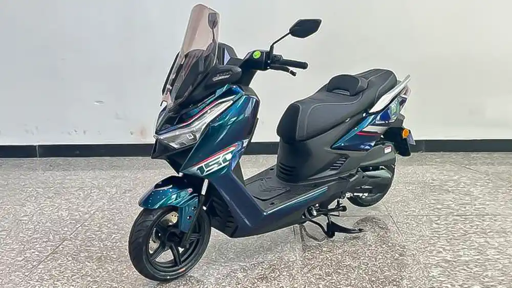 Skutik Baru Murah Jialing Jiapeng S5 Mulai Rp 14 Jutaan, Kembaran XMAX Tapi Versi Mini! 1 Jialing, Jiapeng, Jialing Jiapeng S5, Jiapeng S5, skutik bongsor, XMAX