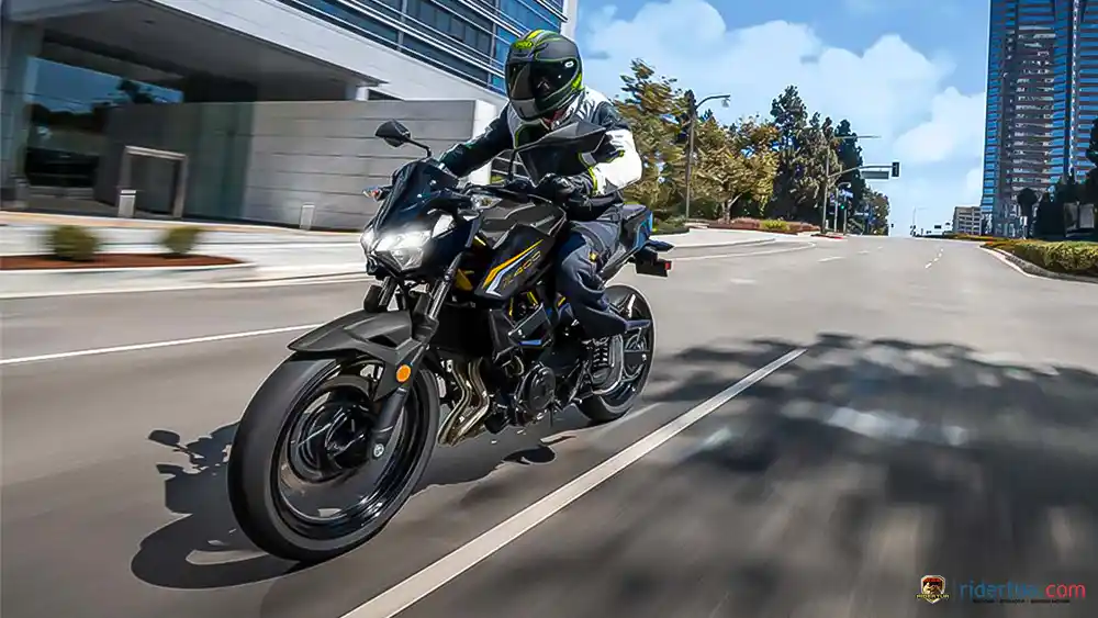 Warna Baru Kawasaki Z400 2026 dengan Rangka Emas, Harganya Naik! 1 Kawasaki, Z400, Kawasaki Z400, motor naked, motor sport naked, warna baru