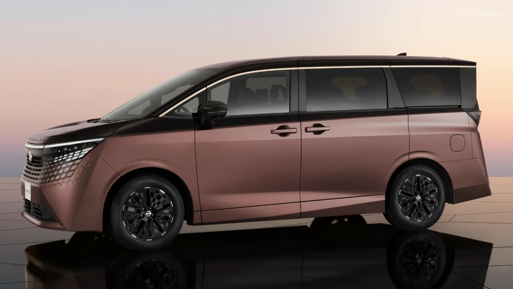 MPV Mewah Nissan Dihadirkan Kembali Setelah 15 Tahun Tanpa Penyegaran 2 Nissan Elgrand All New Carscoops