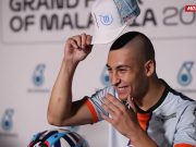 Raul Fernandez dan Tim Trackhouse Penuhi Nazar dengan Mencukur Habis Rambut Mereka Raul Fernandez