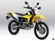 Versi Lengkap Aksesoris! Suzuki DR-Z4S Plus 2026 yang Makin Cocok Buat Trabasan Versi Lengkap Aksesoris! Suzuki DR-Z4S Plus 2026 yang Makin Cocok Buat Trabasan