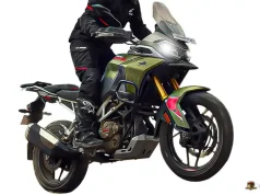 Gaya Petualang Rally TVS Apache RTX 300 yang Memboyong Mesin Anyar!