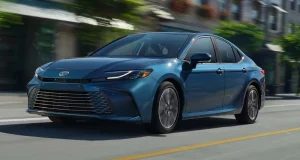 Mobil sedan Toyota Camry All New Motor1