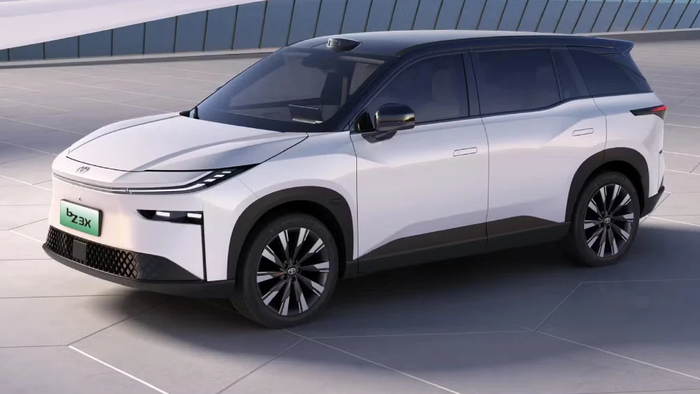 Toyota bZ3X Kini Punya Model Setir Kanan, Bakal Dijual di Indonesia? 2 Toyota bZ3X Drive
