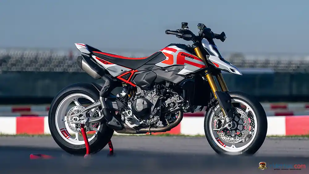 Ducati, Hypermotard V2, Ducati Hypermotard V2, supermoto, sportbike, motor baru