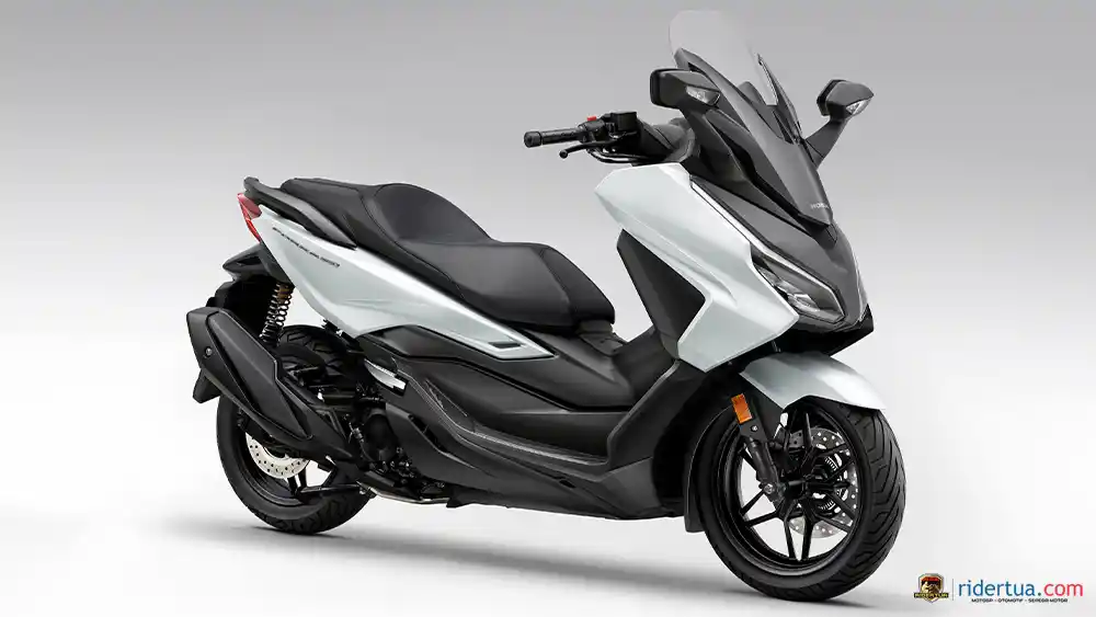 Punya Edisi Spesial? Honda Forza 350 2026 Matik Bongsor Dapat Penyegaran 3 Honda, Forza, Honda Forza 350, skutik bongsor, motor matik, warna baru