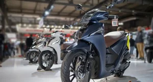 Mesin Bensin dan Motor Listrik? Kymco People R Hybrid 125 Skutik Ramping Hadir di EICMA 2025