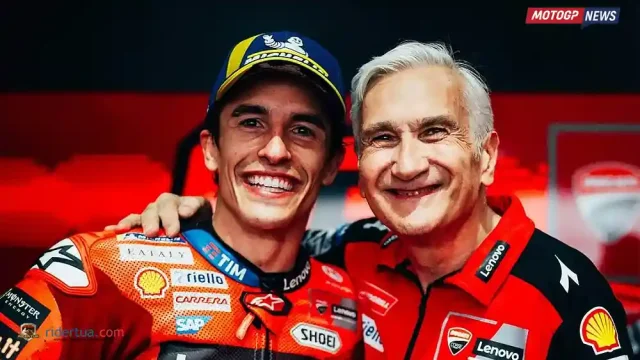 Marc Marquez - Davide Tardozzi, Kontrak Seumur Hidup Marc Marquez? Ducati Mulai Buka Kartu!
