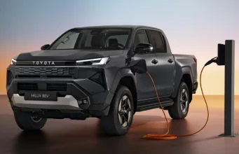 Toyota Hilux BEV Jadi Pikap Termahal di Indonesia? Dibanderol Rp 1,019 Miliar! Toyota Hilux BEV 2026 Europe Newsroom