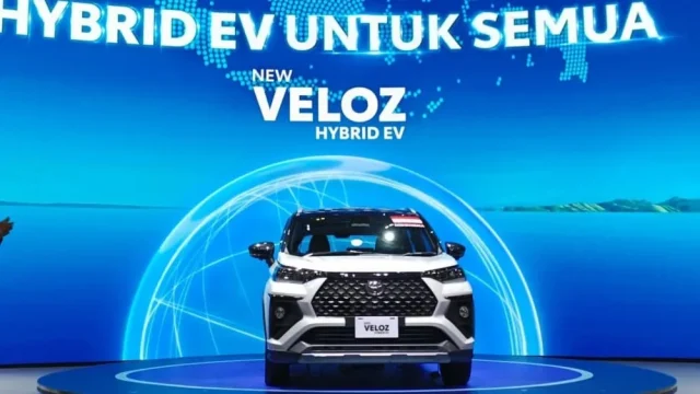 Mobil hybrid Toyota Veloz Hybrid Bisnis com