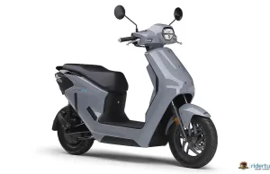 Motor Listrik Baru Yamaha Jog E Akhirnya Dirilis, Hasil Kerja Sama dengan Honda!