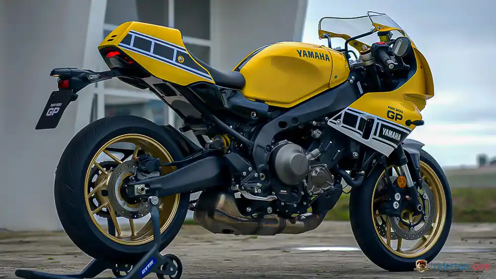 Warna Kuning Legendaris! Yamaha XSR900 GP 2026 Makin Mencolok Gaya Balap Jadul 3 Yamaha, XSR, XSR900 GP, Yamaha XSR900 GP, motor sport retro, motor retro