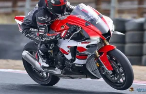 Mirip Motor Balap Legend! Yamaha YZF-R1 70th Anniversary Edition 2026 Punya Livery Spesial