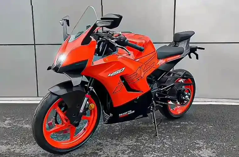 Kerja Sama dengan Brand China! Bocoran KTM RC 450 Sportbike Baru Telah Terungkap