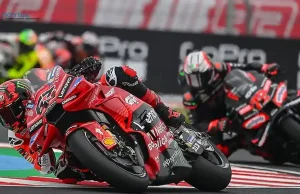 Akhirnya.. Penyebab Pecco Bagnaia Kurang Gacor dengan GP25 Terungkap, Bukan Sabotase! Pecco Bagnaia - Marco Bezzecchi