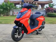 Desain Futuristis Cuma Rp 14 Jutaan? Pojie Core 150 Skutik Bensin Tapi Mirip Motor Listrik