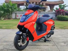 Desain Futuristis Cuma Rp 14 Jutaan? Pojie Core 150 Skutik Bensin Tapi Mirip Motor Listrik Desain Futuristis Cuma Rp 14 Jutaan? Pojie Core 150 Skutik Bensin Tapi Mirip Motor Listrik