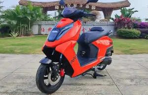 Desain Futuristis Cuma Rp 14 Jutaan? Pojie Core 150 Skutik Bensin Tapi Mirip Motor Listrik Desain Futuristis Cuma Rp 14 Jutaan? Pojie Core 150 Skutik Bensin Tapi Mirip Motor Listrik