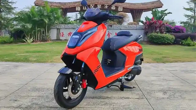 Pojie Core 150 Desain Futuristis Cuma Rp 14 Jutaan? Pojie Core 150 Skutik Bensin Tapi Mirip Motor Listrik