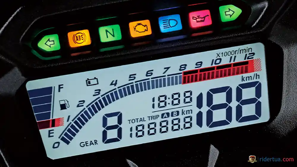 Gaya Trail Tangguh Suzuki DR150 FI ABS 2026 Meluncur dengan Penyegaran, Harganya Segini 2 Suzuki, DR150 FI, Suzuki DR150 FI ABS, motor petualang, adventure, model baru