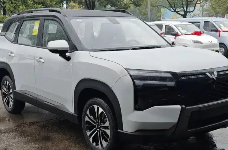 Wuling Xingguang Starlight 560 VOI