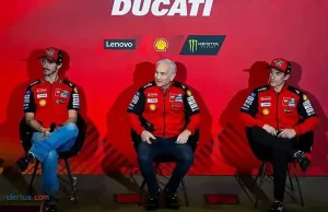 Davide Tardozzi - Pecco Bagnaia - Marc Marquez