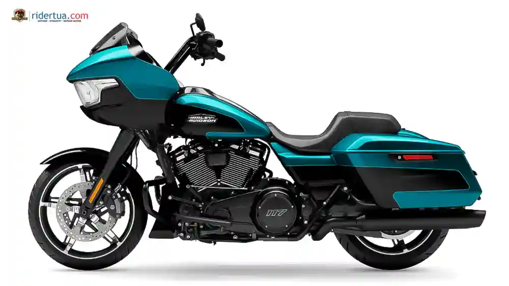 Kawasaki Vulcan 1700 Vaquero vs Harley-Davidson Road Glide