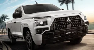 Mitsubishi Triton Street