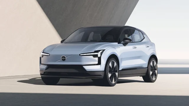 Mobil listrik Volvo EX30 Cars