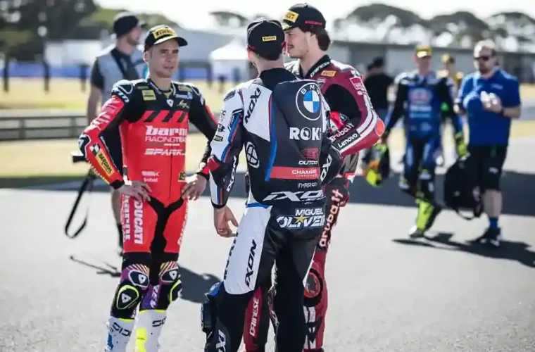 Miguel Oliveira - Alvaro Bautista - Nicolo Bulega