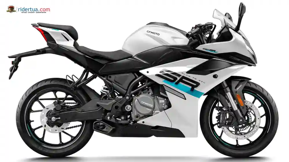 Suzuki Gixxer SF 250 vs CFMoto 250SR