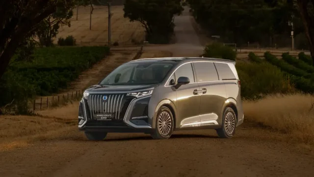 Denza D9 EV