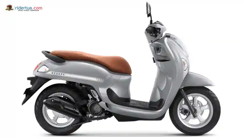 Yamaha Fazzio vs Honda Scoopy
