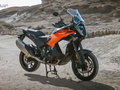 Ada Radarnya Transmisi Canggih! KTM 1390 Super Adventure S EVO 2026 Makin Nyaman Buat Touring Ada Radarnya Transmisi Canggih! KTM 1390 Super Adventure S EVO 2026 Makin Nyaman Buat Touring