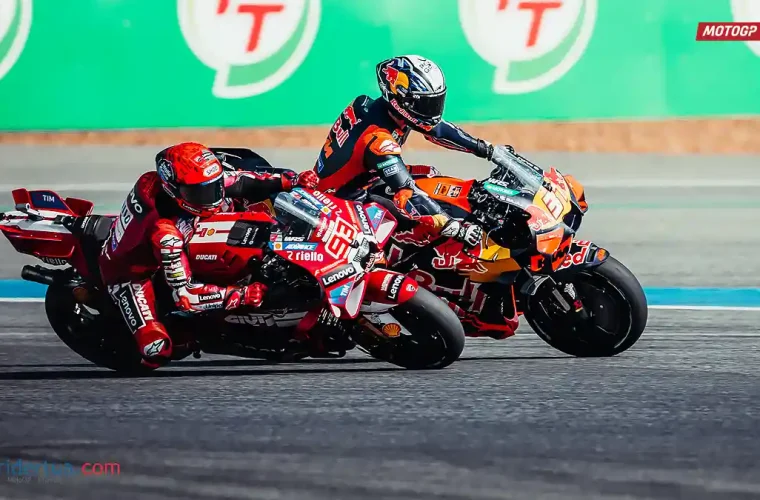 Marc Marquez Vs Pedro Acosta