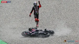 Marco Bezzecchi Raja Crash Tapi Pembalap Paling Dominan di MotoGP Thailand 2026 3 Marco Bezzecchi - Crash