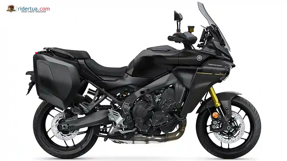 KTM 890 SMT vs Yamaha Tracer 9 GT