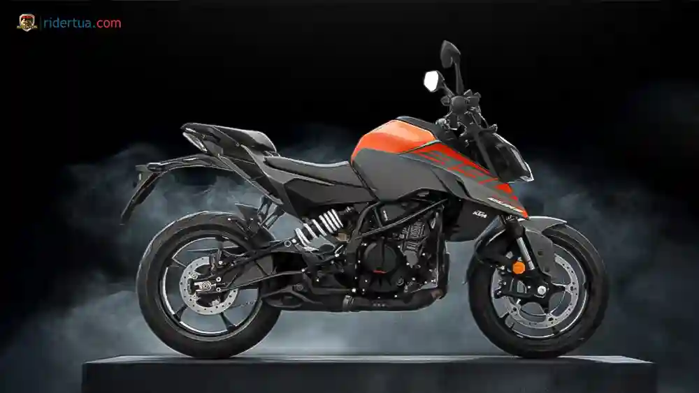 Bajaj Pulsar NS400Z vs KTM 390 Duke
