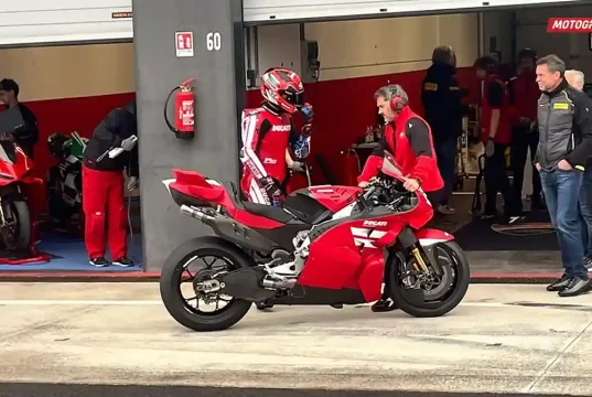 Michele Pirro - Ducati 850cc