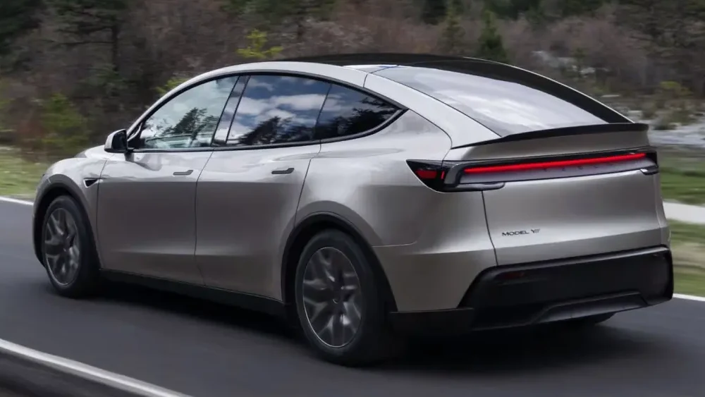 Tesla Model Y L The Driven