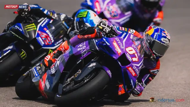 Toprak Razgatlioglu - Jack Miller - Alex Rins