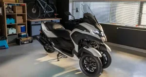 Banyak yang Baru! Yamaha Tricity 300 2026 Jadi Motor Pertama Yamaha dengan Airbag!