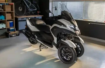 Banyak yang Baru! Yamaha Tricity 300 2026 Jadi Motor Pertama Yamaha dengan Airbag!