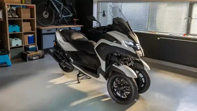 Banyak yang Baru! Yamaha Tricity 300 2026 Jadi Motor Pertama Yamaha dengan Airbag!