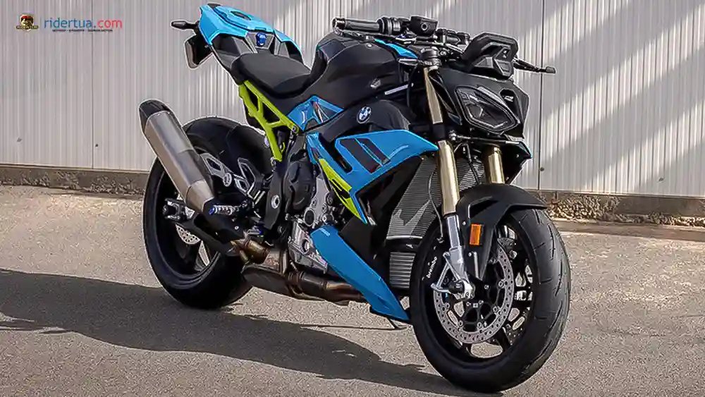 Yamaha MT-10 vs BMW S 1000 R
