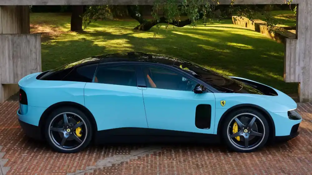 Ferrari Luce Drive