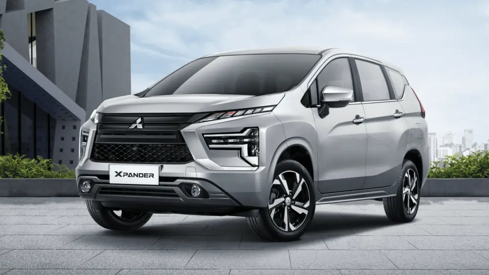 Mobil LMPV Mitsubishi Xpander Motors Indonesia