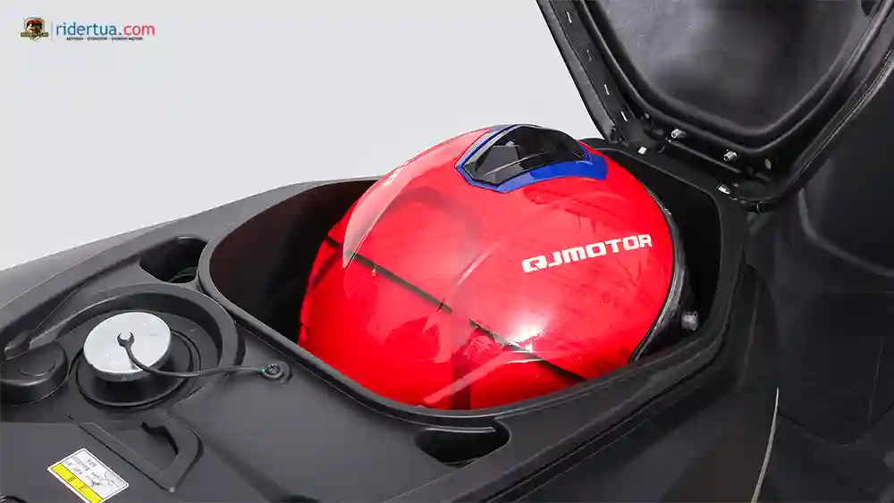 QJMotor, Hong 150RS Smart Edition, QJMotor Hong 150RS Smart Edition, motor matik, skutik