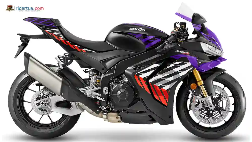 Ducati Panigale V4 S vs Aprilia RSV4 Factory: Superbike Italia Sama-Sama Bermesin V4 5 Aprilia RSV4 Factory